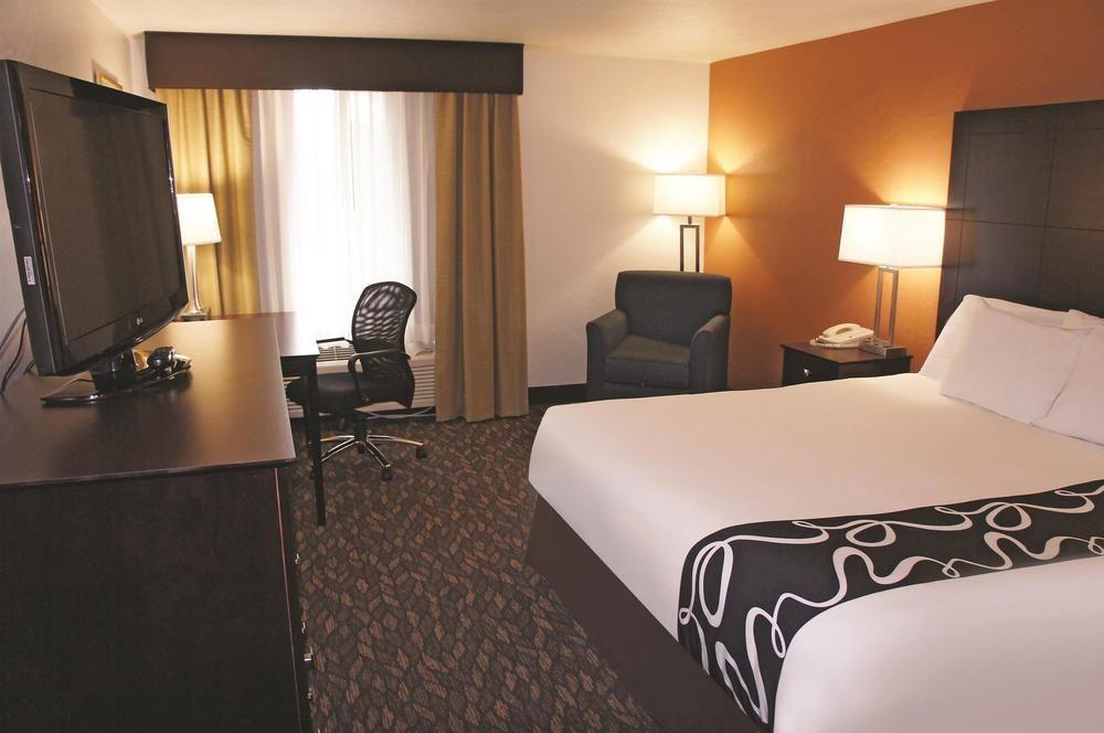 Hotel Comfort & 3*