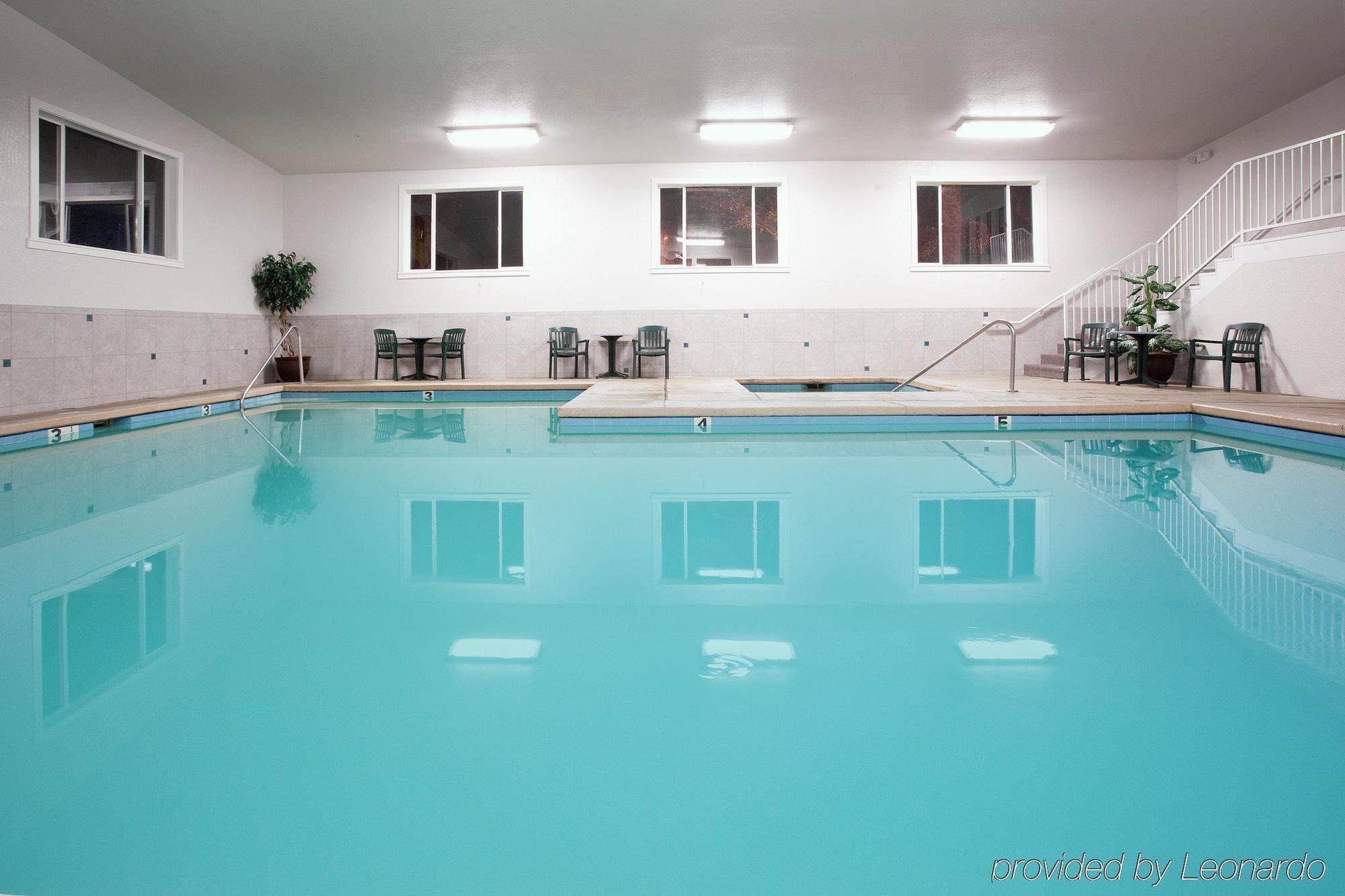 Hotel Comfort & 3*